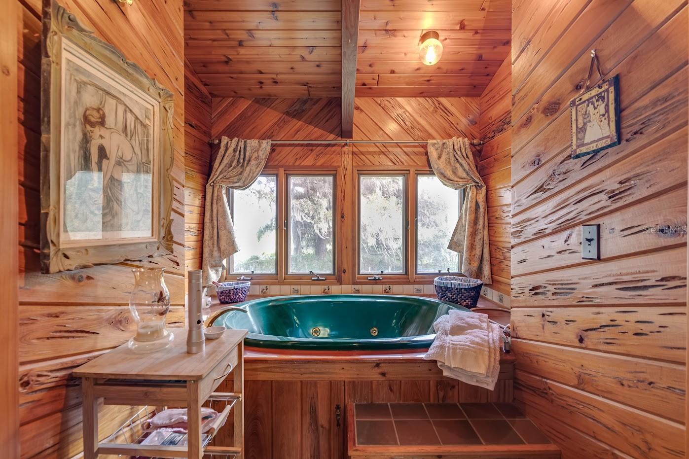 Soaking Tub