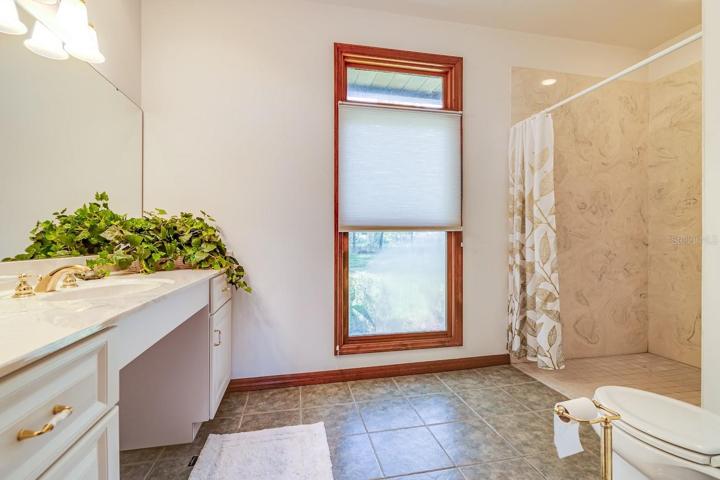 Guest House Bathroom #2