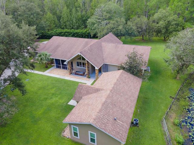 Main House and detached ADU/Cottage