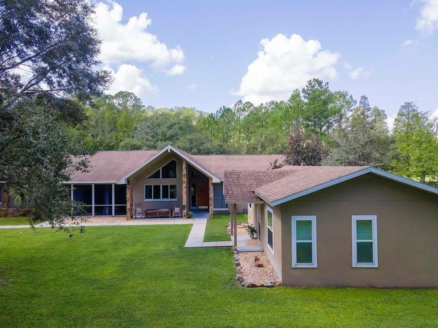 Main House and detached ADU/Cottage