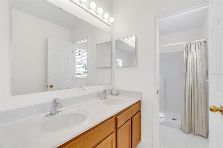 Master bath. With double vanity, separate shower and a soaking tub.