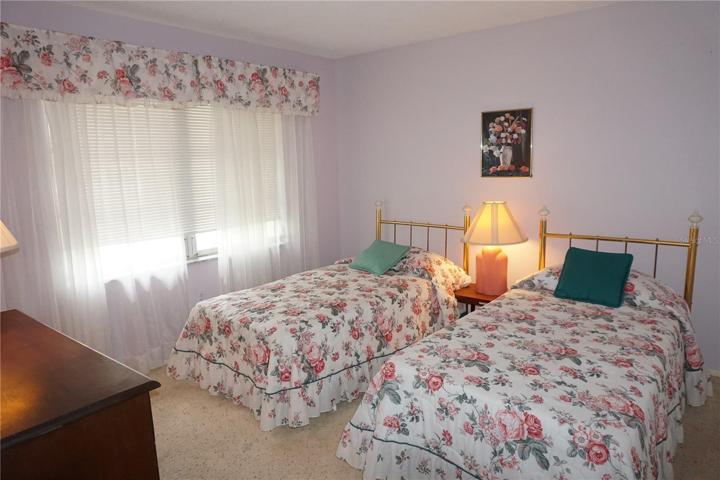 Guest bedroom