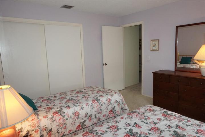 Guest bedroom