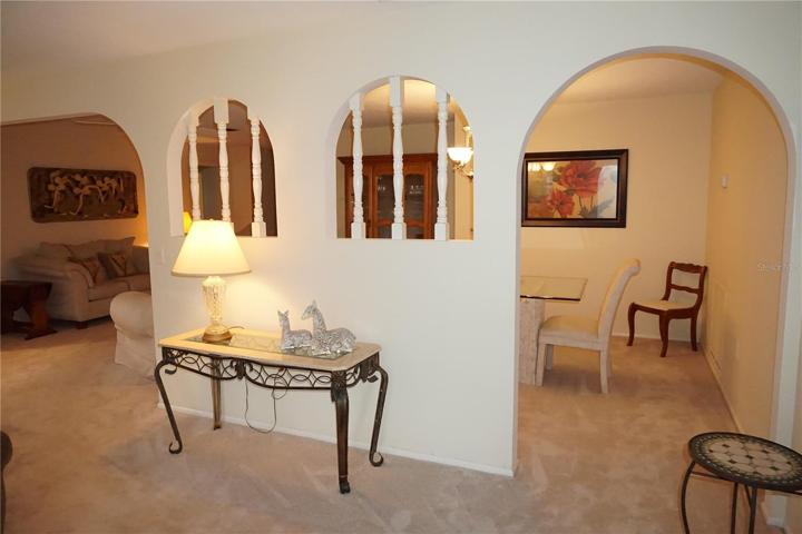 Beautiful arches between the rooms