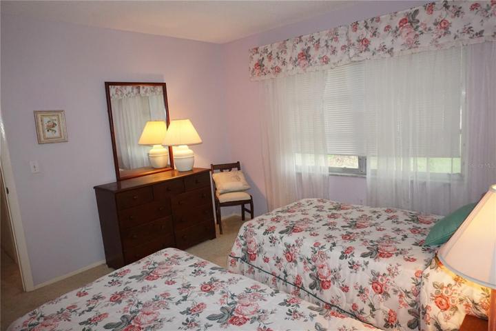 Guest bedroom