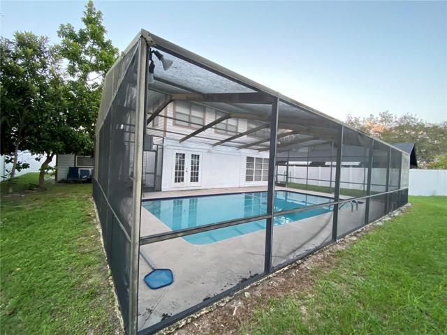 Pool (side view)