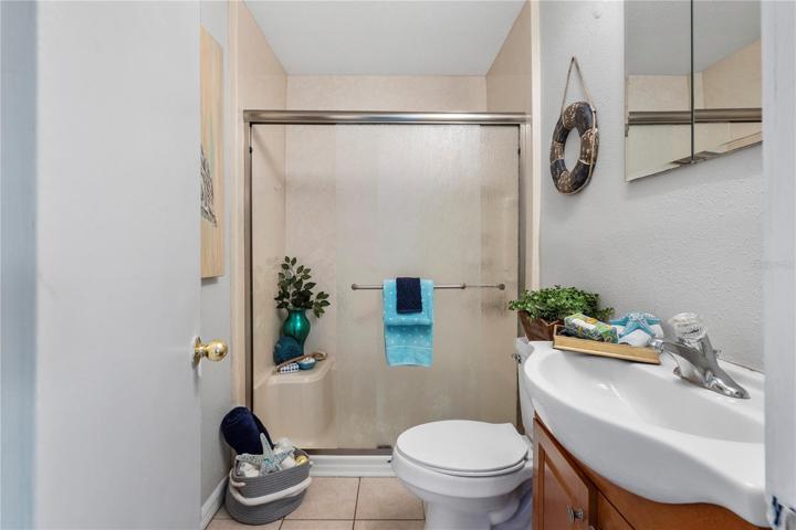 Bathroom w/ Stand Up Shower