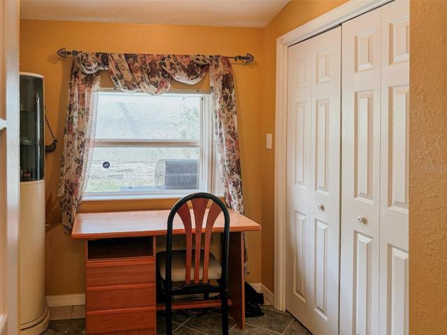 Master Bedroom office/bonus room