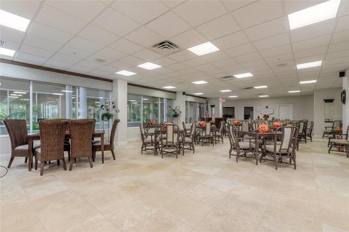SOCIAL ROOM