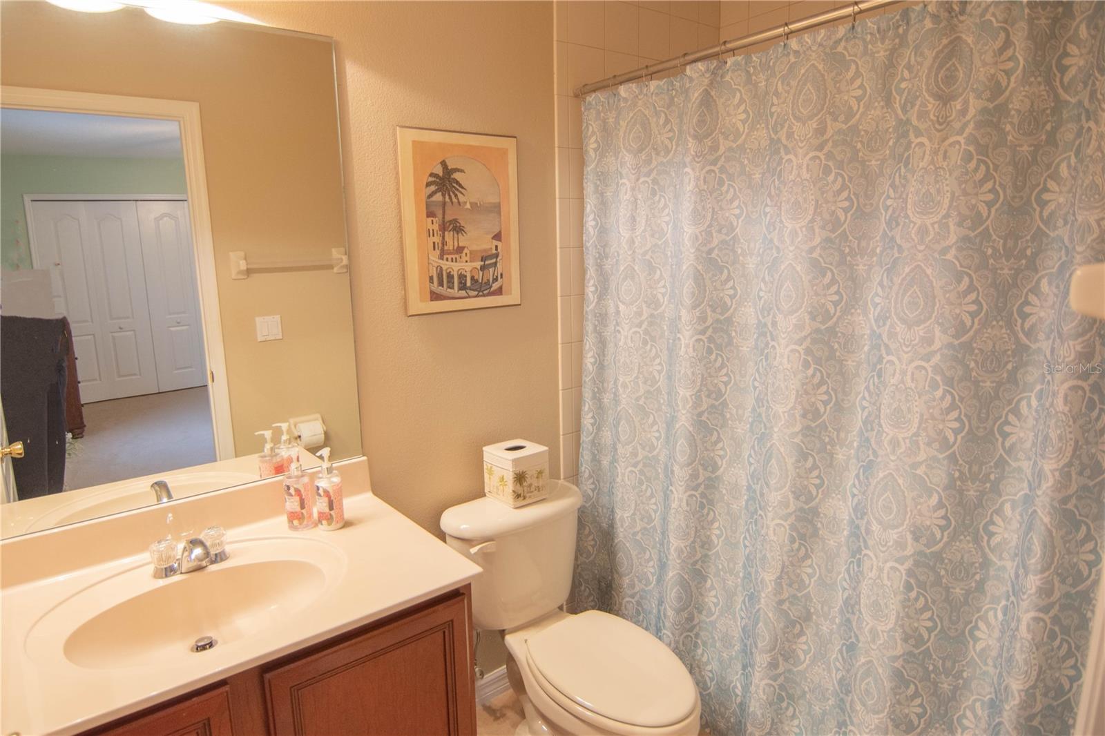 Ensuite Full Bath - Bed 2