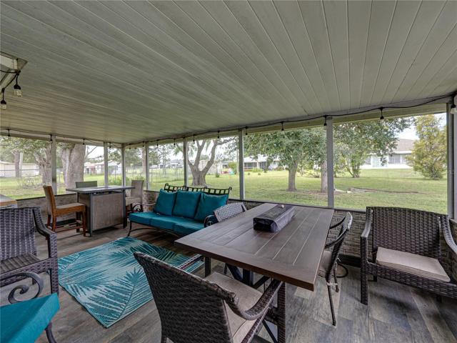 Screen Porch