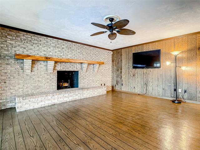 family room
