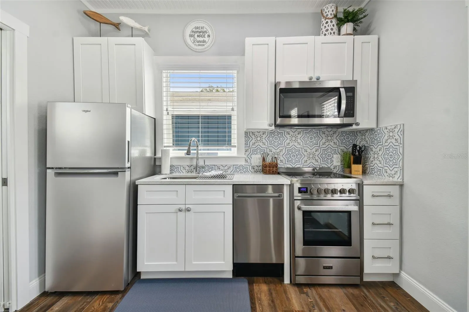 Dunedin, Florida 34698, 1 Bedroom Bedrooms, 0 ,2 BathroomsBathrooms,Residential Lease,For Rent,SKINNER,0,U8217238