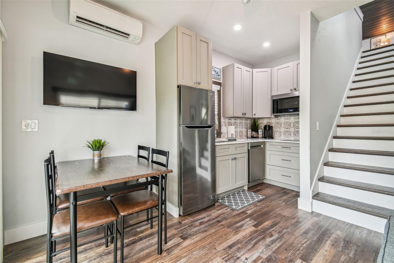 Dunedin, Florida 34698, 1 Bedroom Bedrooms, 0 ,1 BathroomBathrooms,Residential Lease,For Rent,BAYSHORE,0,U8217308