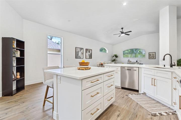 SOFT CLOSE CABINETS/DRAWERS