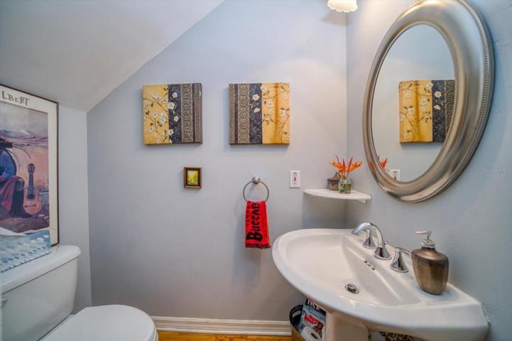 Downstairs half bath!