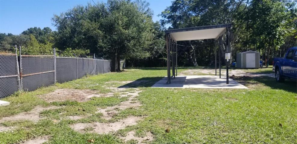 Front view of property