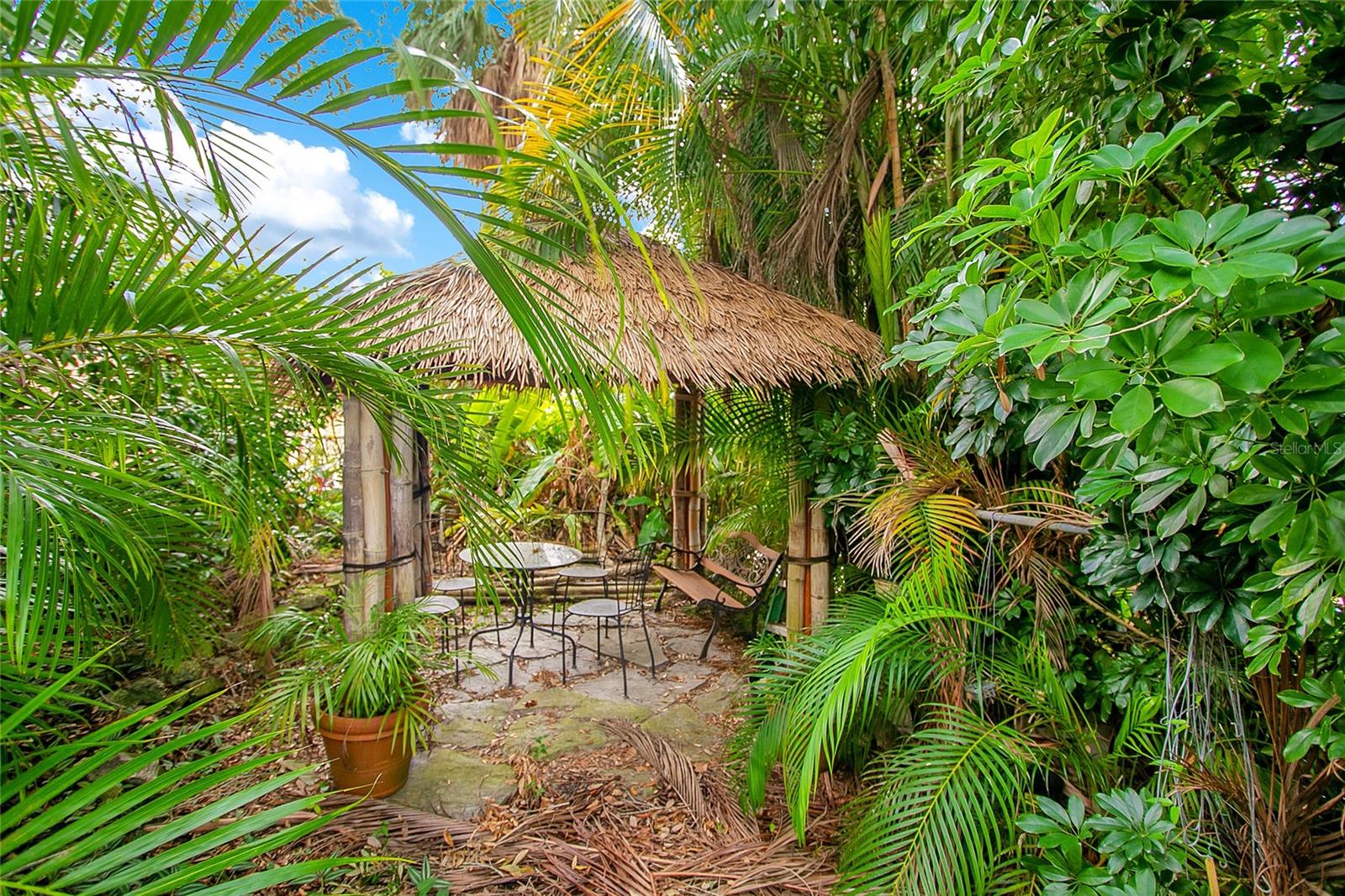 Private little area down to the left of the backyard.