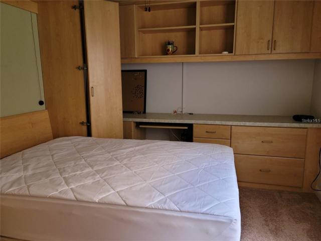 Murphy bed