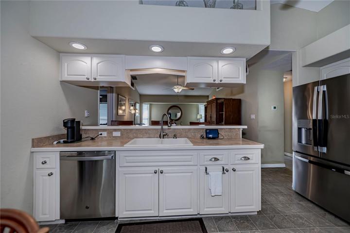 breakfast bar opens to the family room