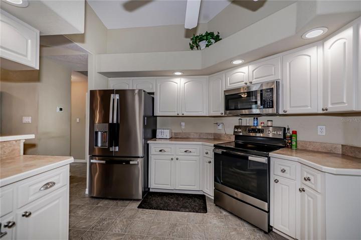 nicely appointed kitchenc