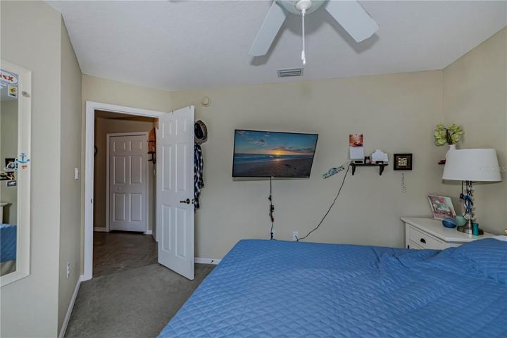 walk-in closets in all bedrooms!