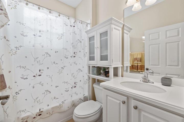 Guest bathroom #2