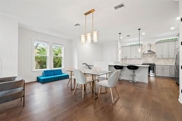 12. Dining Room/Kitchen