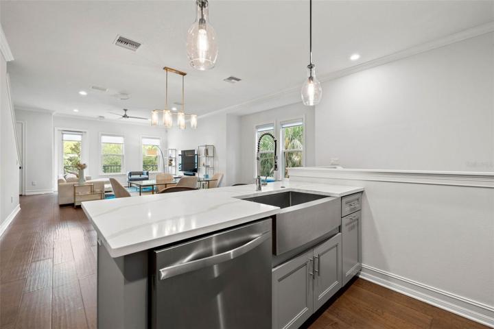 18. Kitchen