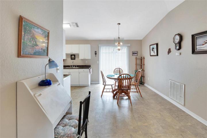 Dining/Kitchen