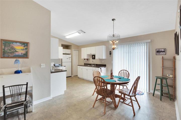 Dining/Kitchen