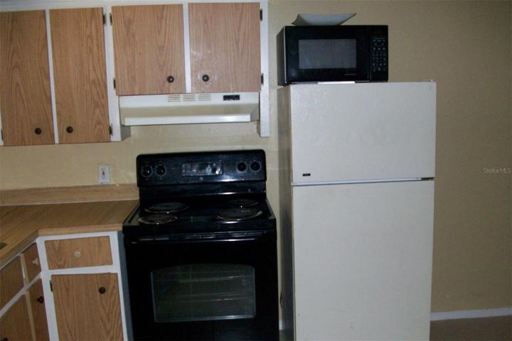 C unit kitchen