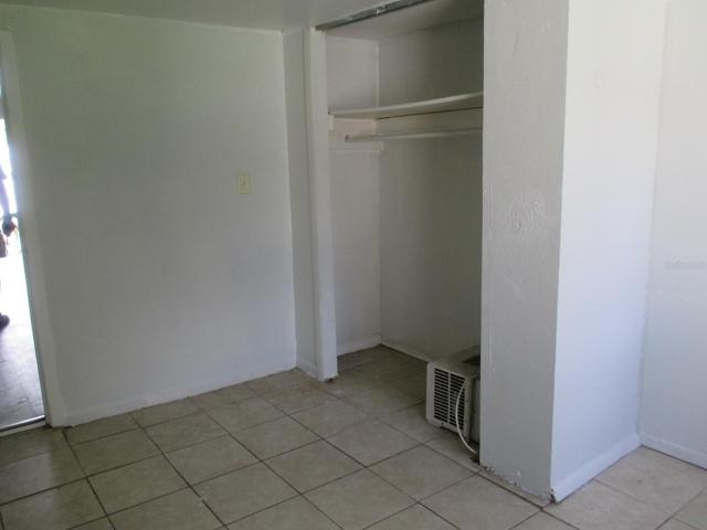 B unit bedroom
