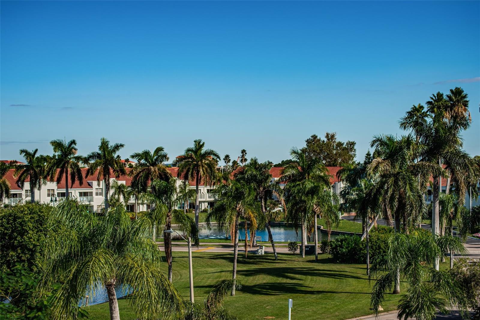 St Petersburg, Florida 33715, 1 Bedroom Bedrooms, 0 ,2 BathroomsBathrooms,Residential Lease,For Rent,BAHIA DEL MAR,0,U8217631