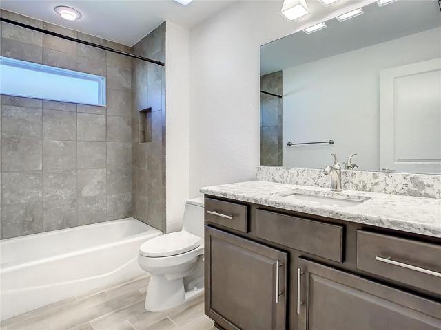 Second Bathroom with Natural Light coming in.