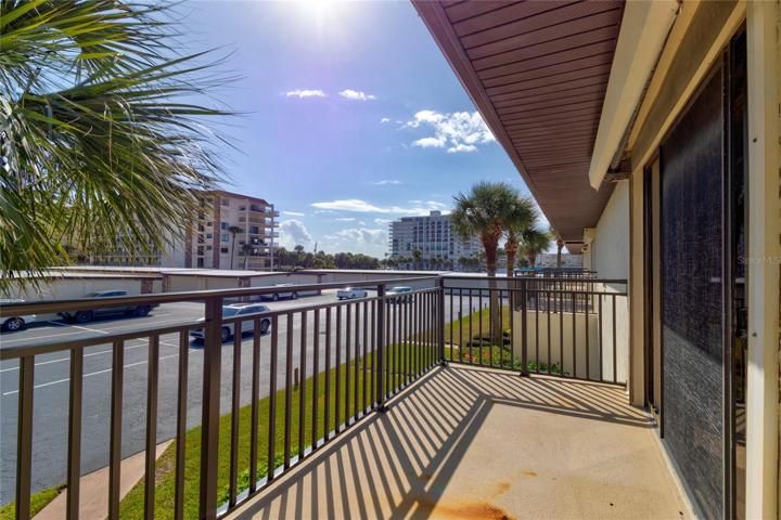 Private upstairs balcony