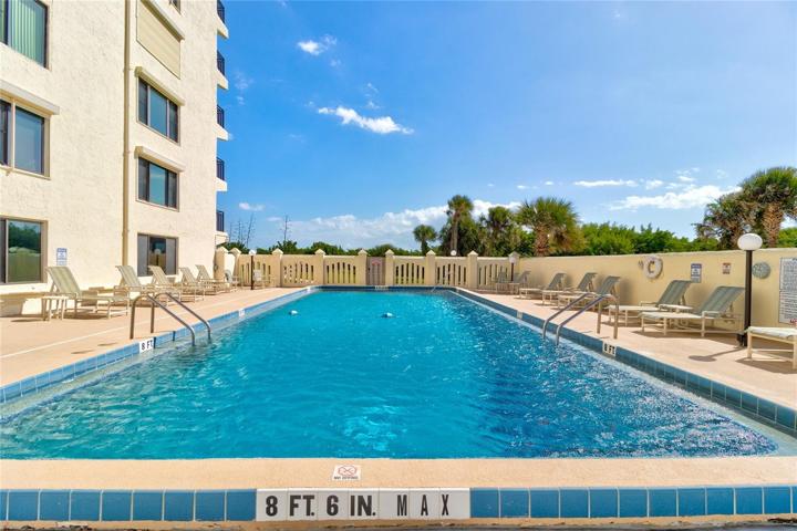 Heated pool facing ocean