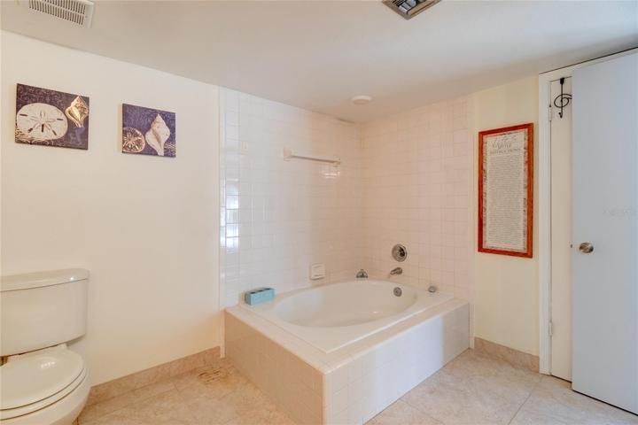 Large soaking tub