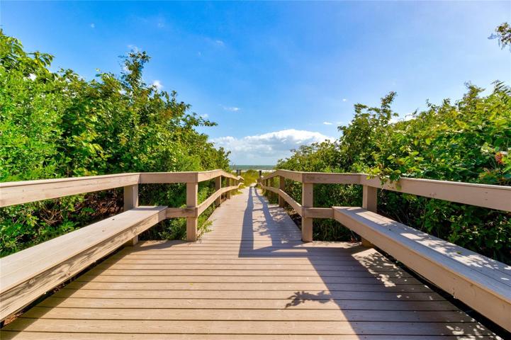 private beach access with shower