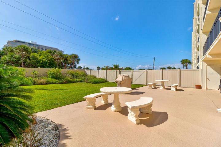 Private bbq area for residents