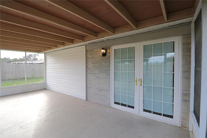 Screened lanai