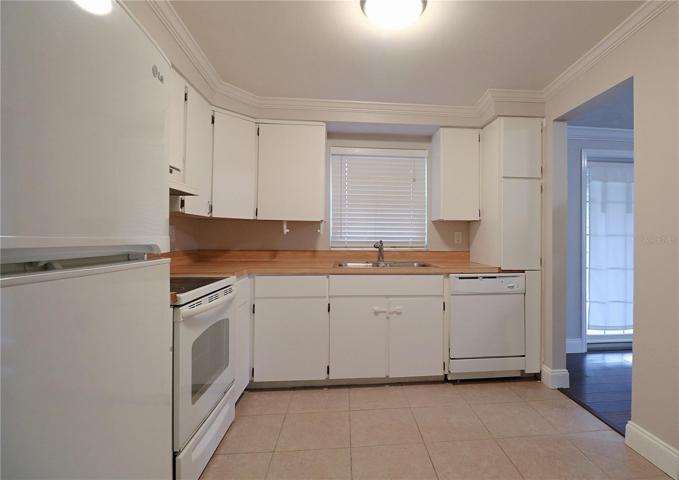 Plenty of cabinet space