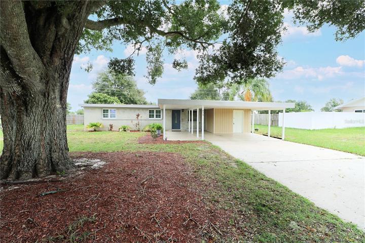 3 bed/2 bath with carport