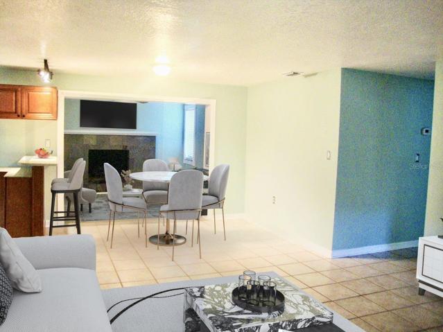 Digital Enhanced - Living room to dining room to family room