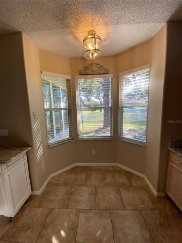 Eating Area in kitchen