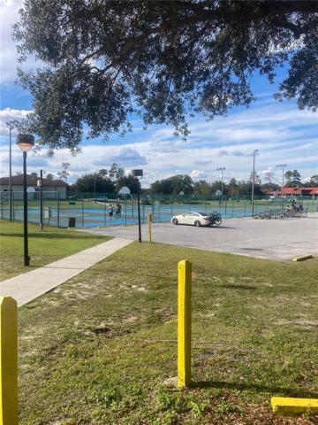 Marion Oaks Community Center in walking dist.