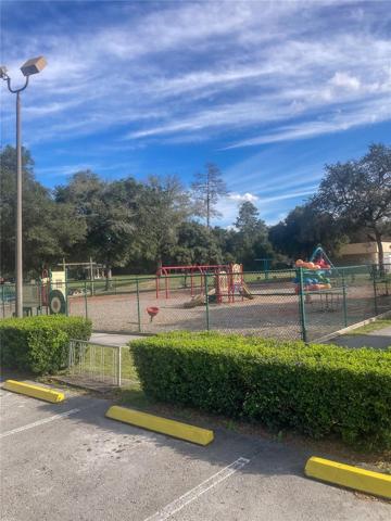 Marion Oaks Community Center in walking dist.