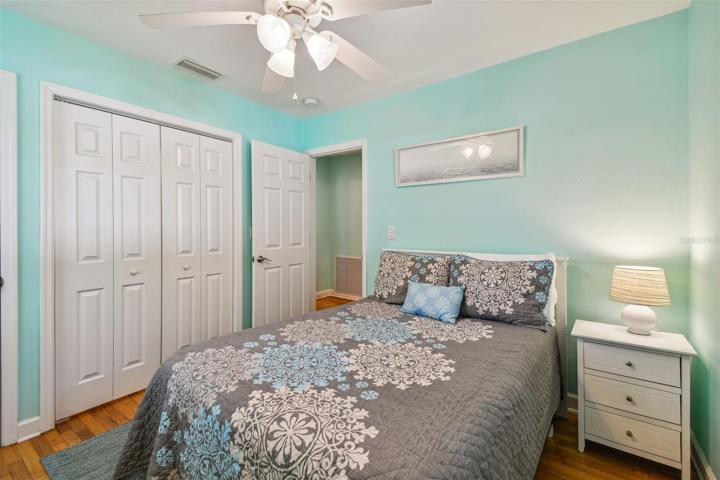 Guest bedroom 2