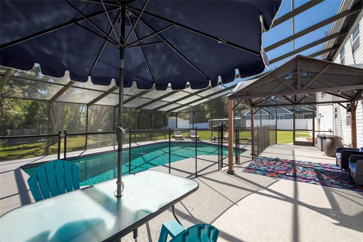 Pool area