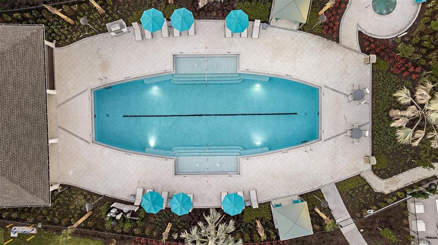 Pool with Sun Deck